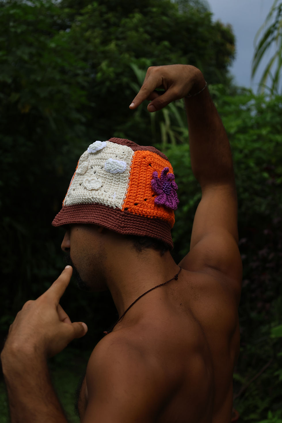 Thumbnail: Cloud hat (adopted by Andrea)