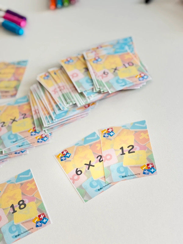 Miniature : Mistigri Tables Mutliplications 2 à 9 (Jeu N°5: le complet)