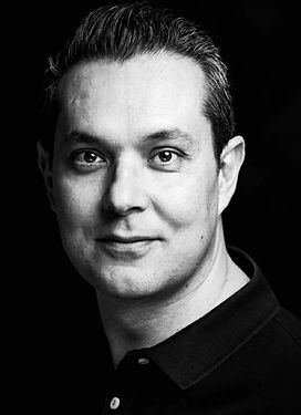 Paul Moreira Architect