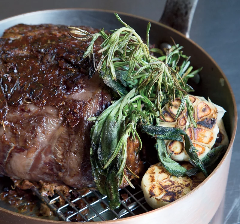 Rib Eye Roast with Black Garlic–Red Wine