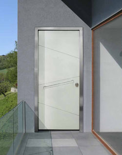 Hinge Door covered with asymmetric insets of glass