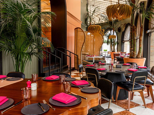 Heading: Experience Knife Italian Steak: Irving's Premier Destination for Italian Cuisine and Dry-Aged Steaks