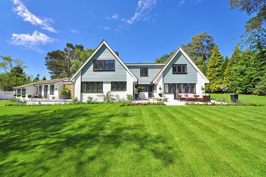 house-with-green-lawn.jpg