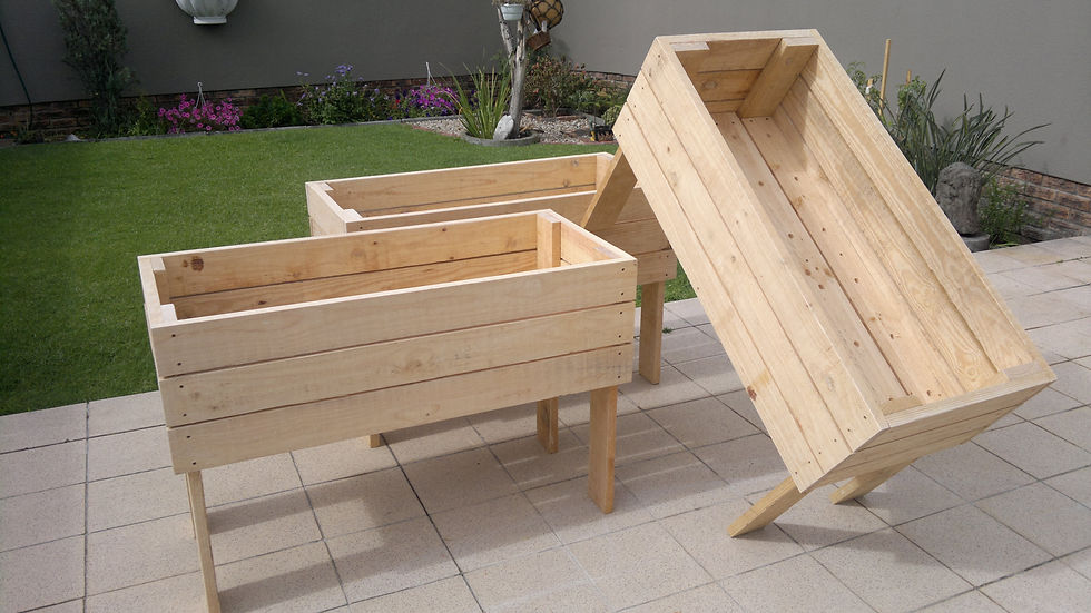 Eden Planters