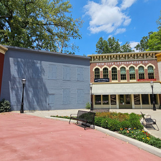 Our Visit to Carillon Historical Park