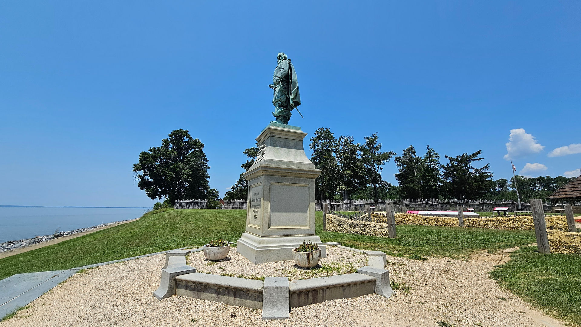 Captain John Smith Memorial