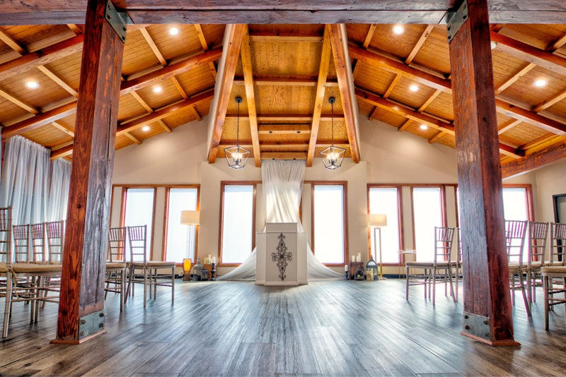 Las-Vegas-Wedding-Chapel-Archway-Interior-1