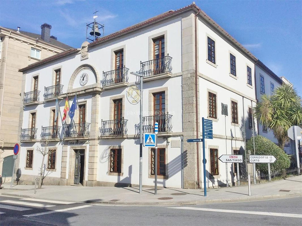 Máis de 520.000 euros en Arzúa para mellorar pistas nas parroquias e instalacións deportivas municipais