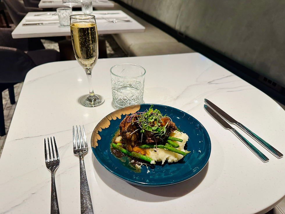 Chelsea Lounge New York JFK Dining