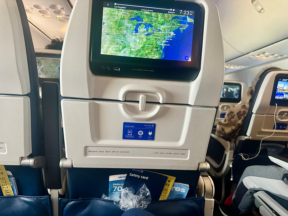 I woke up 4 minutes before landing: not bad 😅,=.