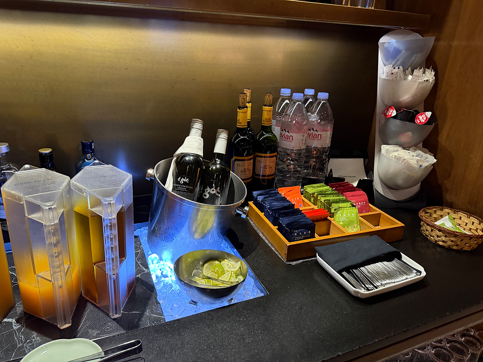 China Airlines Terminal 1 Drinks
