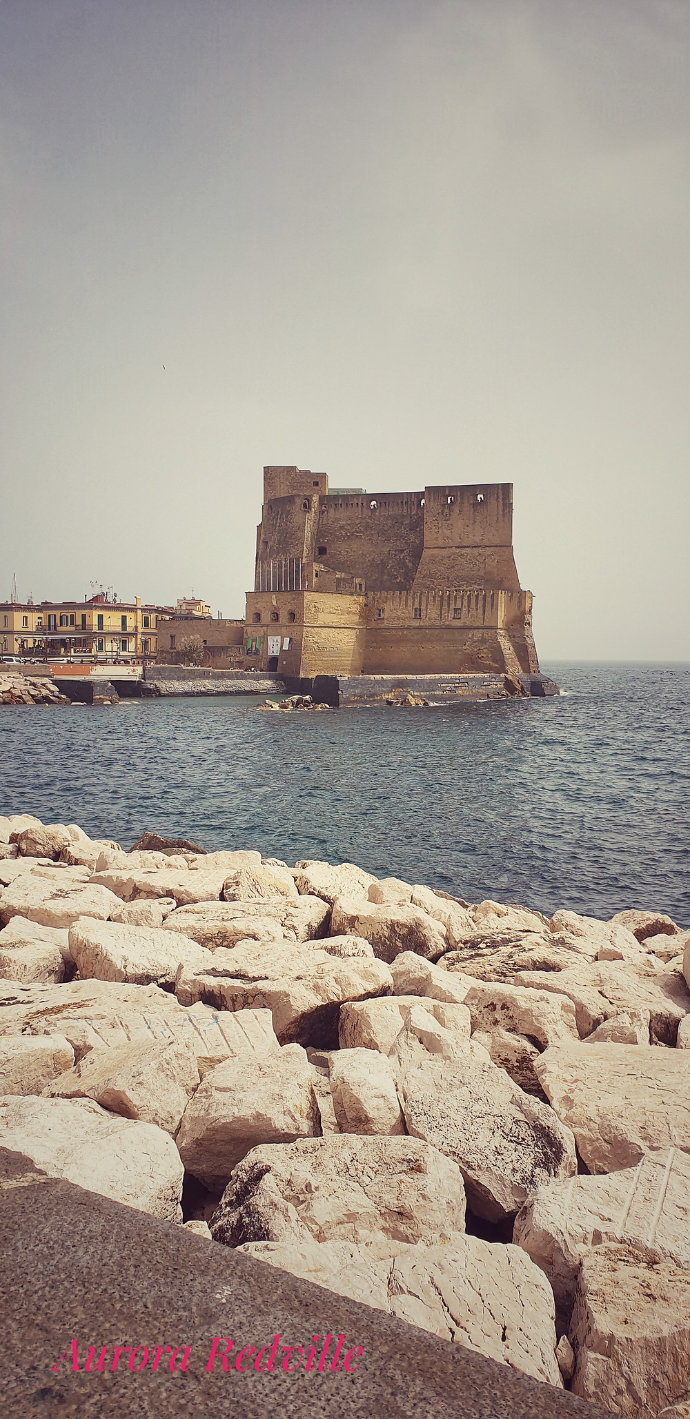 Castel dell'Ovo lungomare di Napoli
