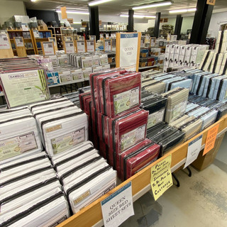 Linens-Blankets-Pillows-Southampton-39.j