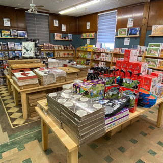 Books-Puzzles-Games-Southampton-Ontario-