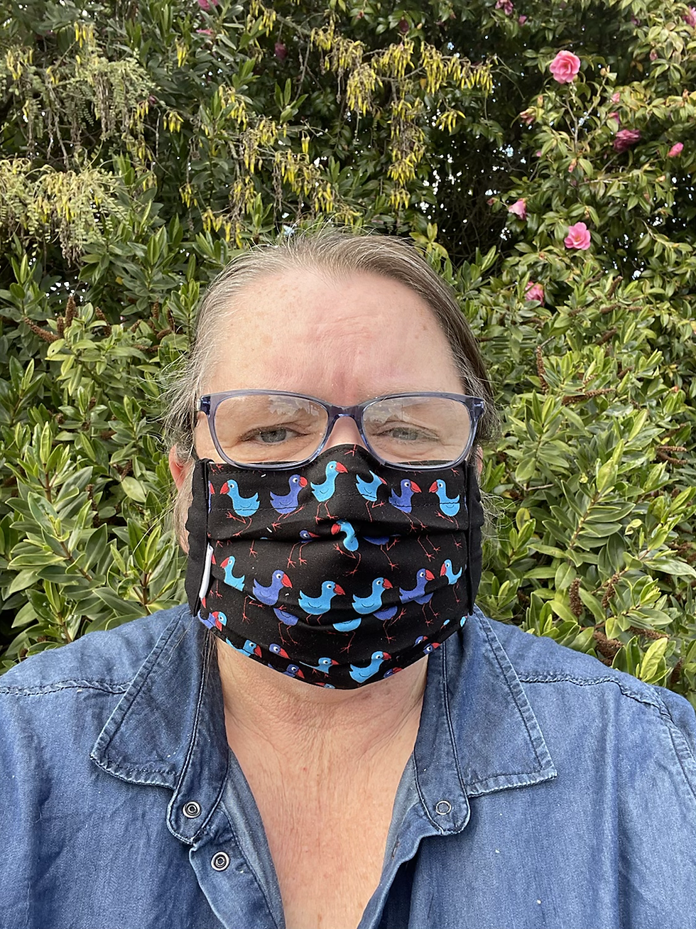 Thumbnail: Pukeko lineup pleated mask
