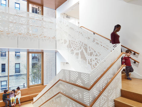 Metropolitan Montessori School