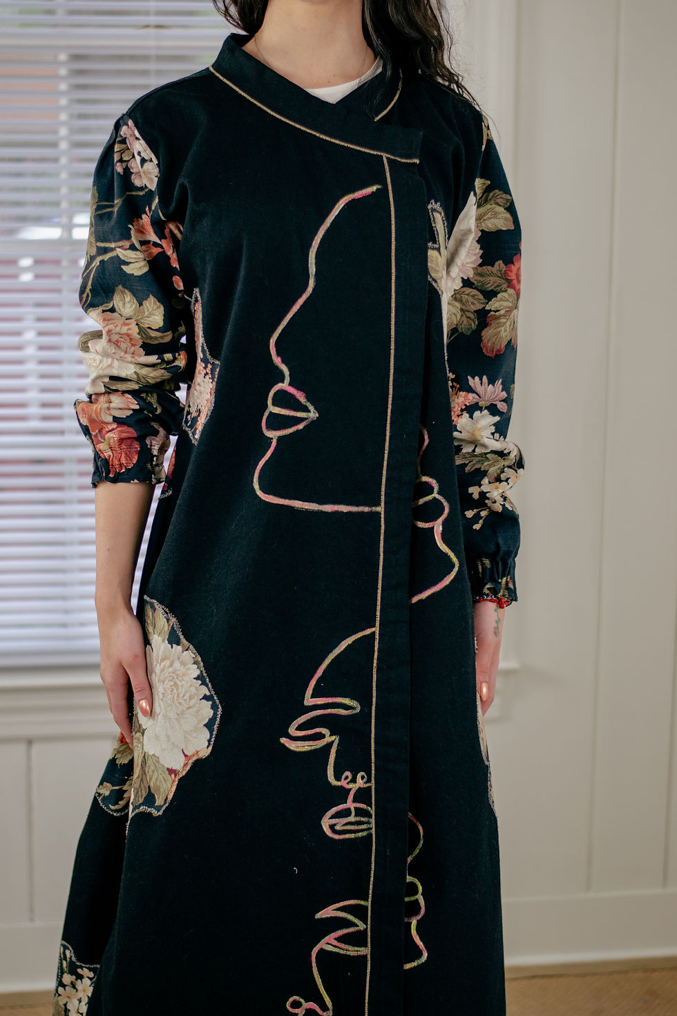 Thumbnail: Faces long Cardigan 