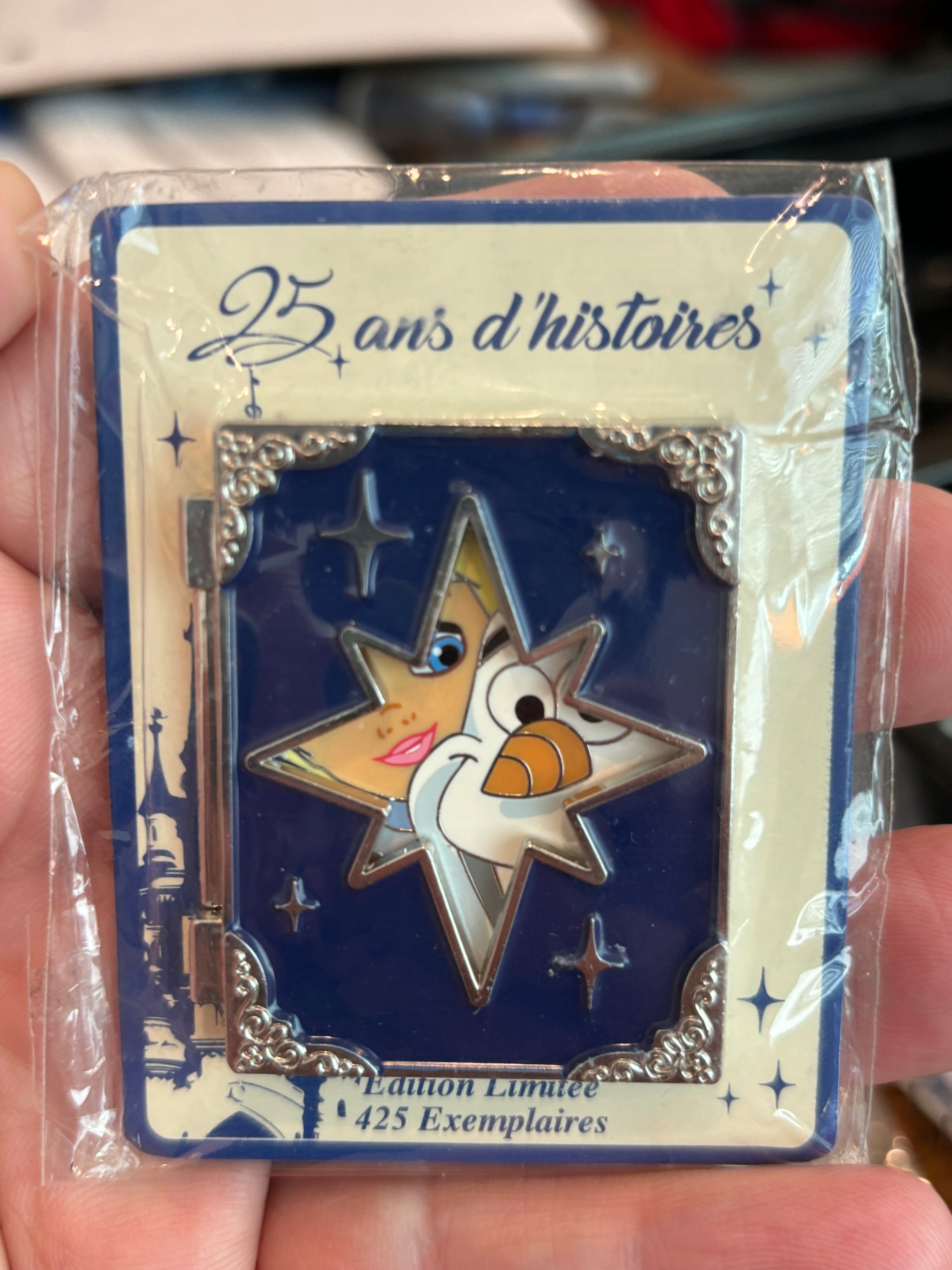 Disneyland Paris DLP 25th Anniversary Pin - Elsa & Olaf, Frozen LE425