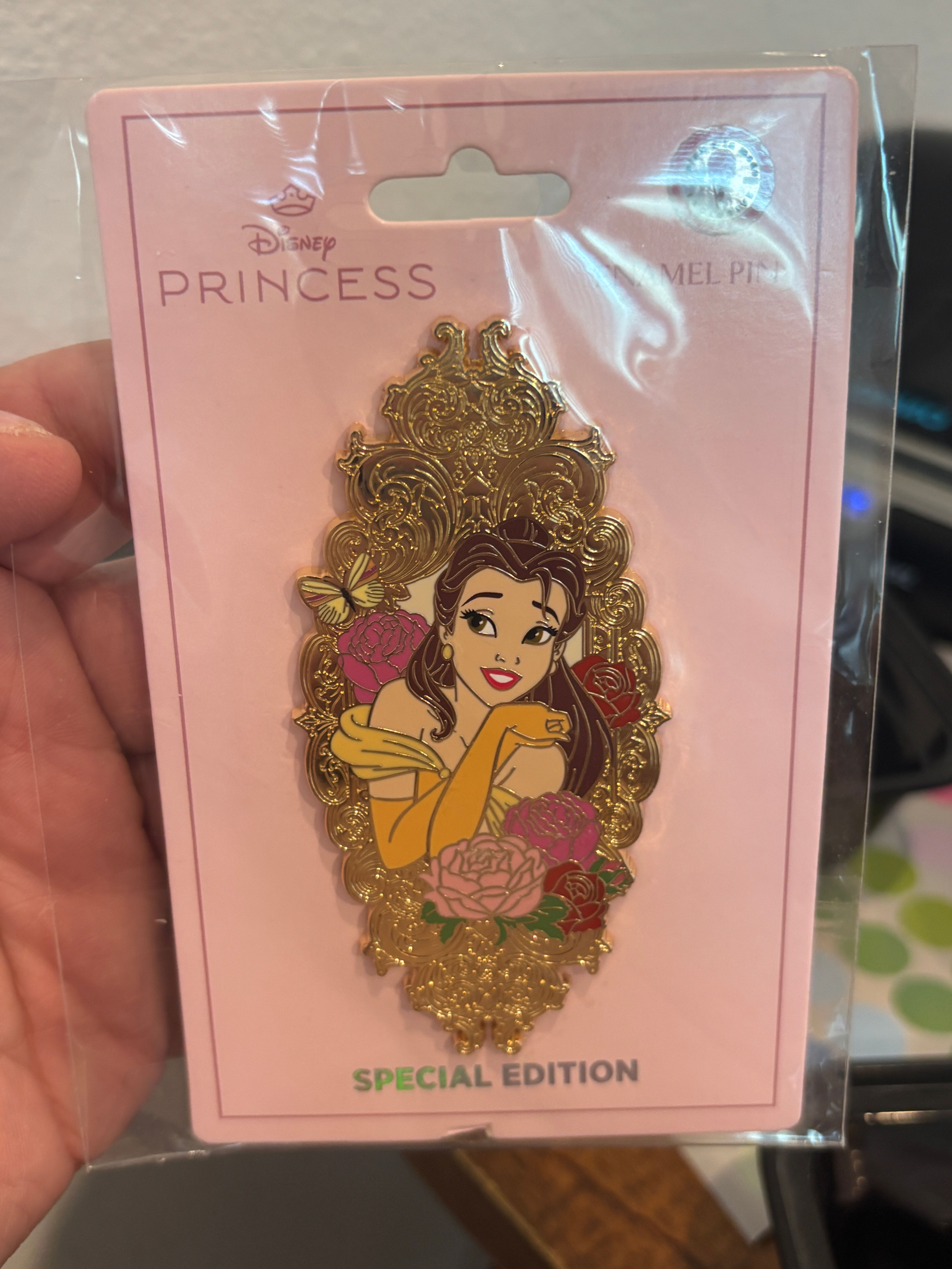 Pink a la Mode (PALM) Disney Pin - Belle Floral Frame