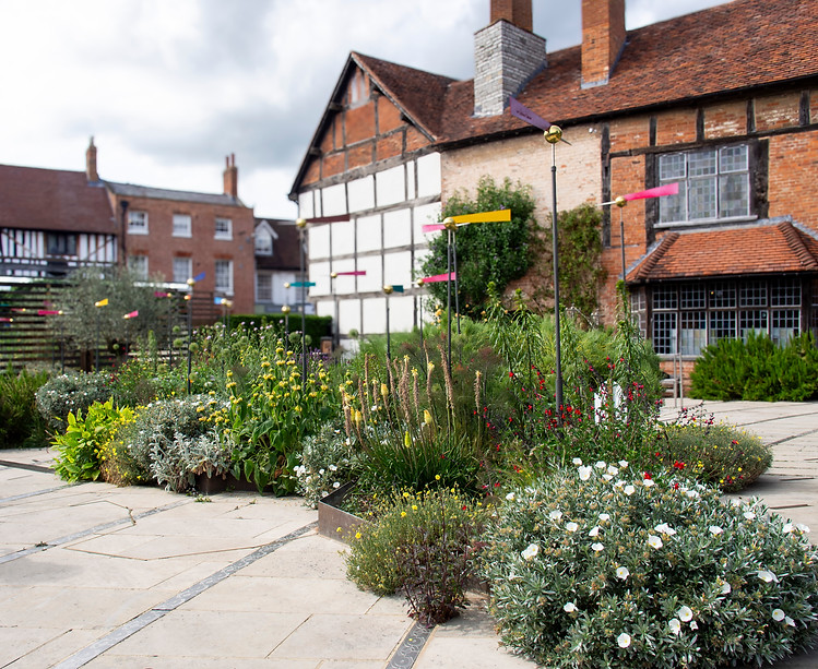 Shakespeare's New Place contemporary garden with naturalistic planting in a historic setting