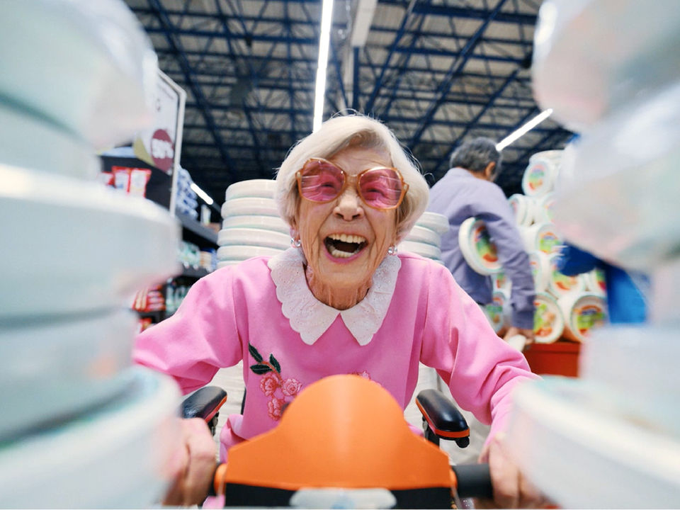 Woman on mot