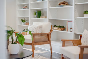 🎯 Selling Your Arlington Home? 7 Mistakes to Avoid (From a Local Expert Team)