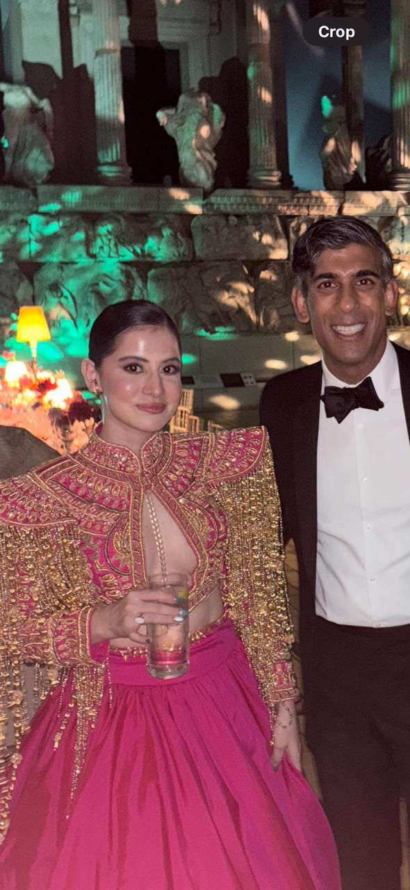 Urofi Javed with Rishi Sunak, ex ex-prime minister of UK