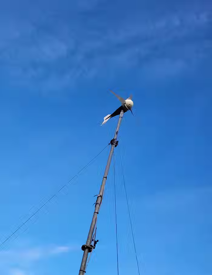 LE-300 turbine with guyed wires.