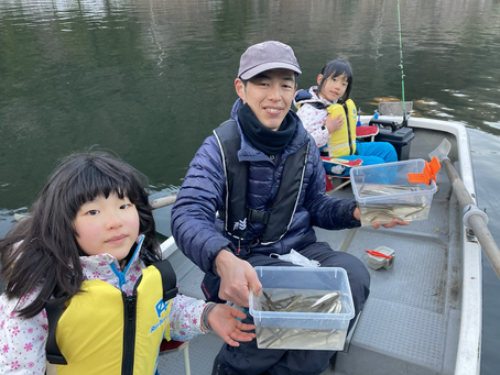 今日は　ふらっと予約無しでみえる伊自良湖常連さん殆ど無し　でも　大盛況　なんて日だ