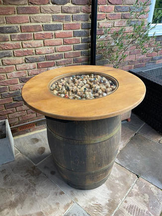 Whiskey barrel standing garden table with toughened glass insert