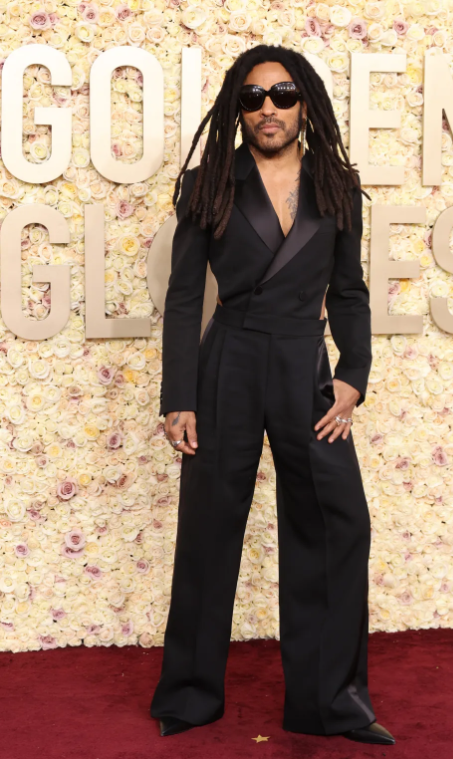 Woman stayed winning. Celebs took to the carpet in true style. Let's dive into the fashion displayed at the 2024 Golden Globe Awards. 