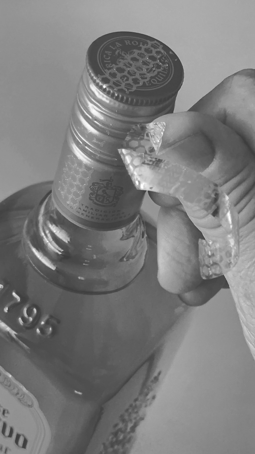 patron remanente de holograma de seguridad en botella de licor