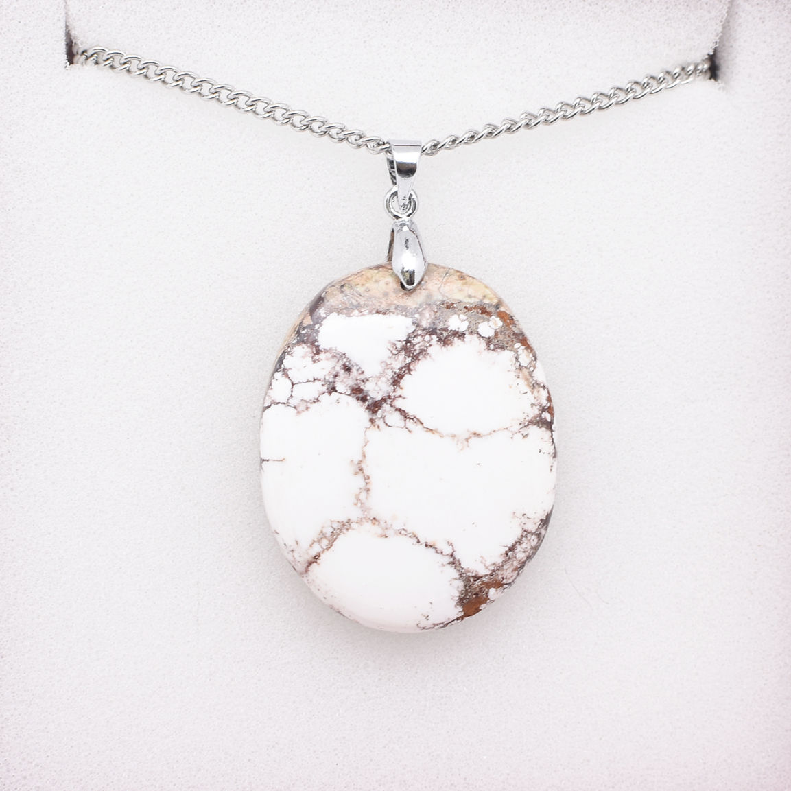 pendentif en magnésite