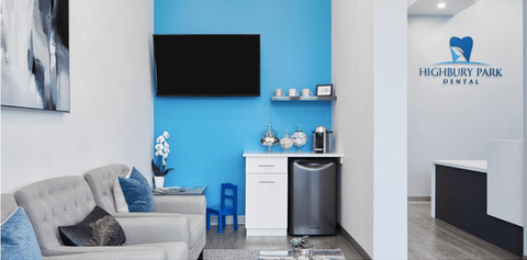 Highbury Park Dental Waiting Area with Coffee Machine and TV and Free WI-FI