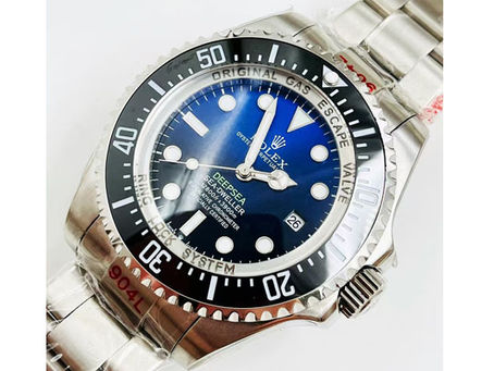 Rolex Sky-Dweller: The Perfect Blend of Luxury and Function