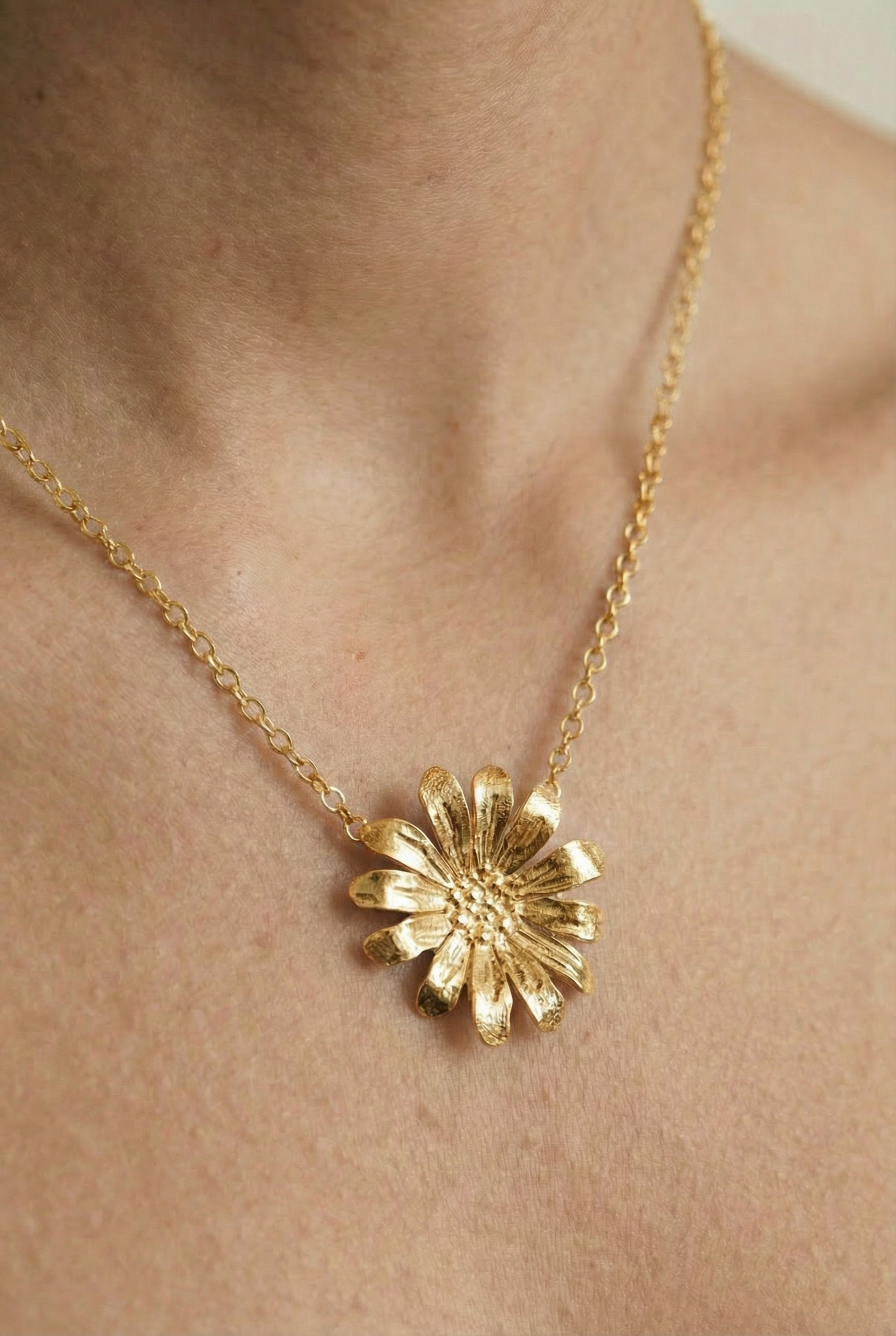 DAISY M necklace 14K gold