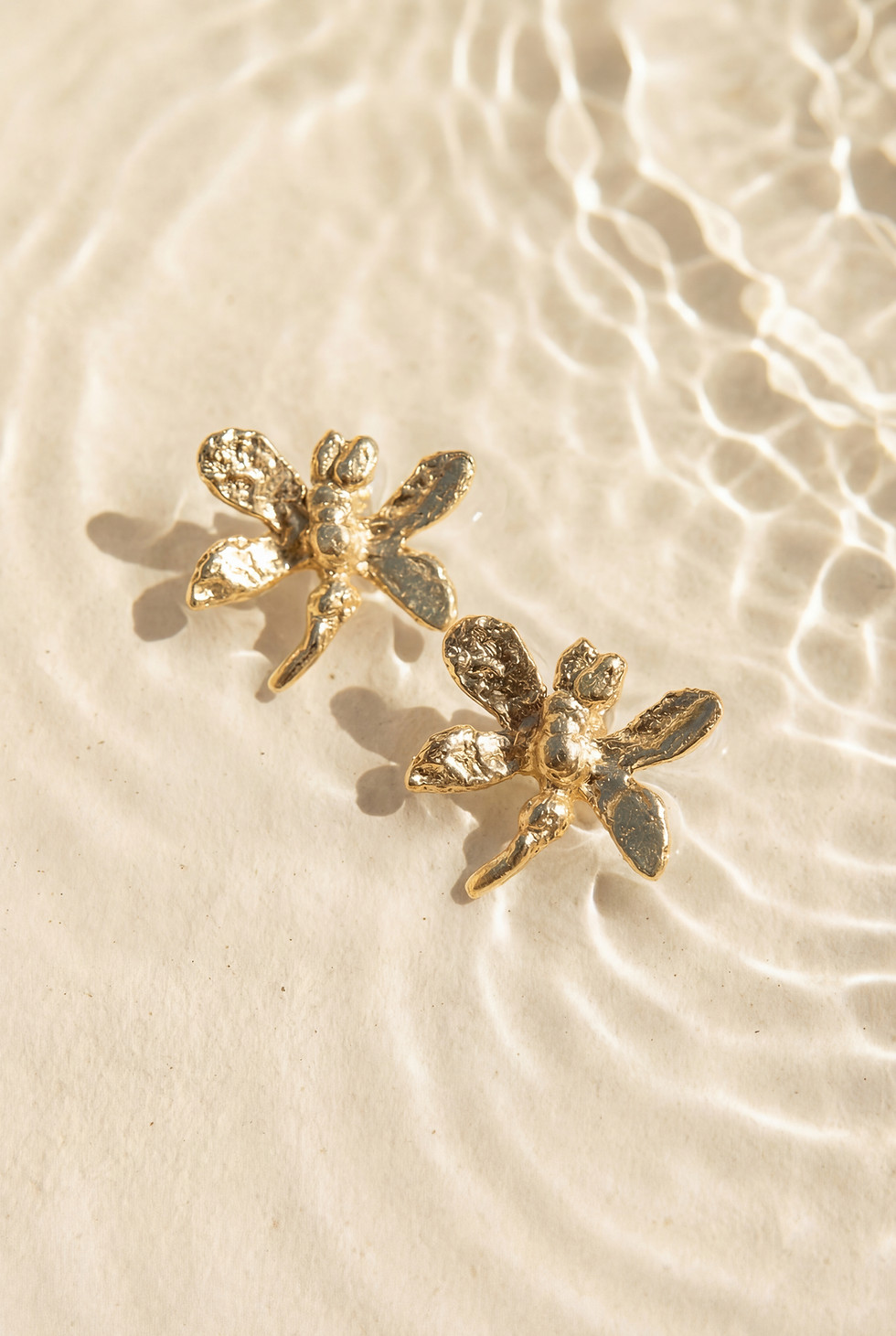 תמונה ממוזערת: DRAGONFLY earrings 14K gold