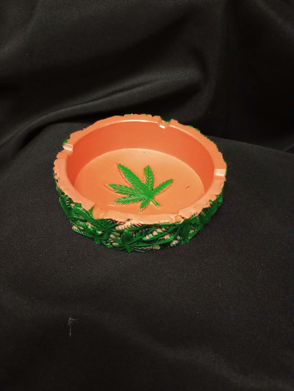 Head Shop Kiss Glass United States 2/6