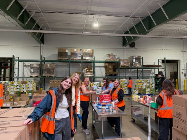 Team feeding america photo