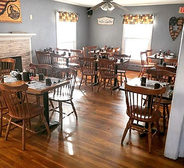 diner-tables_edited.jpg