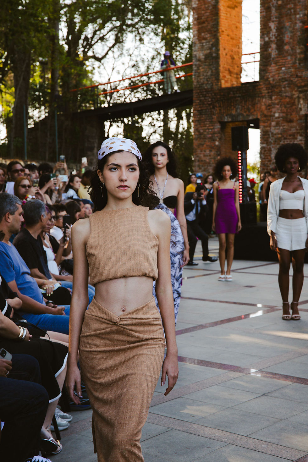 Miniatura: Conjunto Núbia