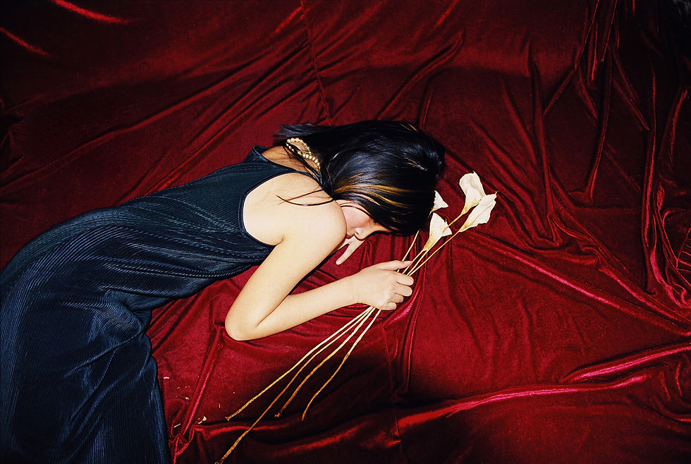 인효진_The Lily, 70×100cm, Pigment Print, 2001