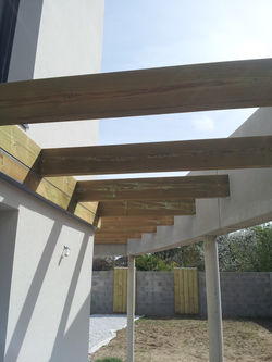 terrasse travaux peinture poutre