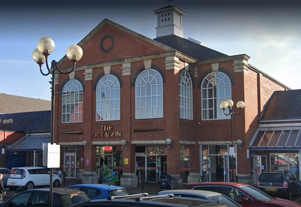 The Octagon Shopping Centre - Burton