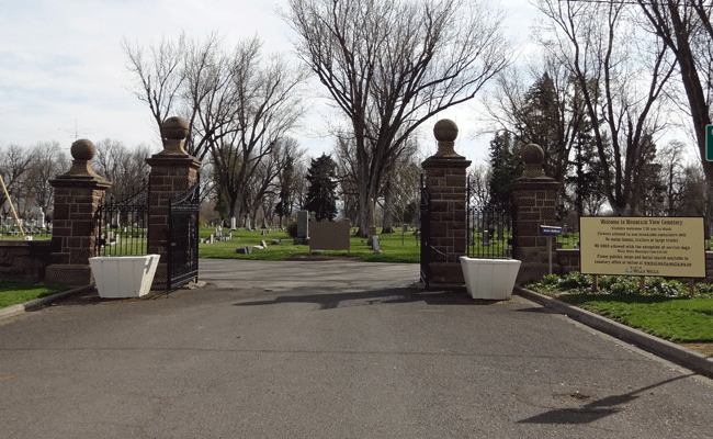 Mountain-View-Cemetery,-Walla-Walla,-WA.