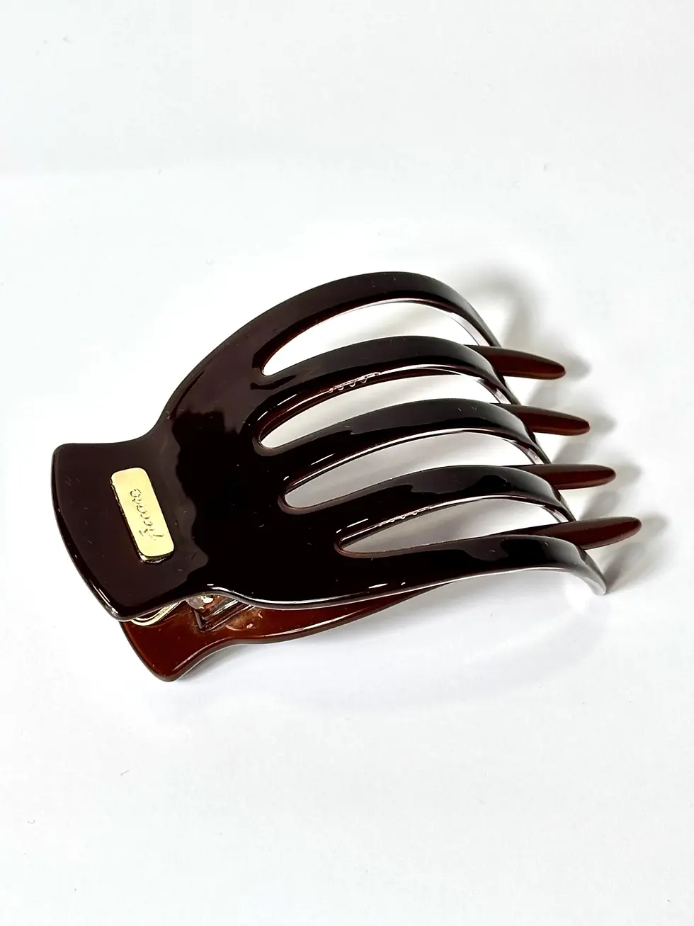 Thumbnail: Yara Yoga Jaw Italian Acetate