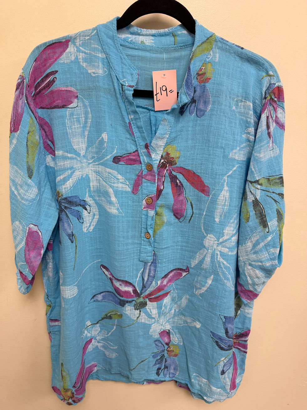 Thumbnail: Floral 3 Button Top