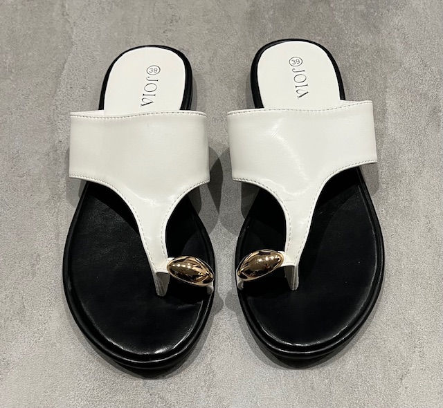 Thumbnail: Gold Detail Toe Ring Sandals
