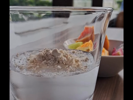 インカグリーンナッツマイクロパウダーは、水に溶ける?