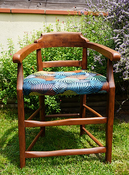 Chaise haute enfant